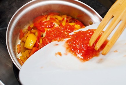 Фото шага рецепта Рагу из тыквы с вешенками и соусом лечо 30410 шаг 2  