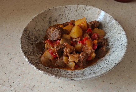 Фото шага рецепта Рагу с говядиной и белыми баклажанами 190144 шаг 17  