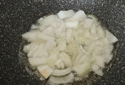 Фото шага рецепта Рагу с говядиной и белыми баклажанами 190144 шаг 2  