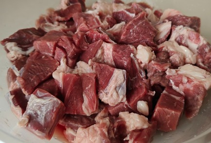 Фото шага рецепта Рагу с говядиной и белыми баклажанами 190144 шаг 3  