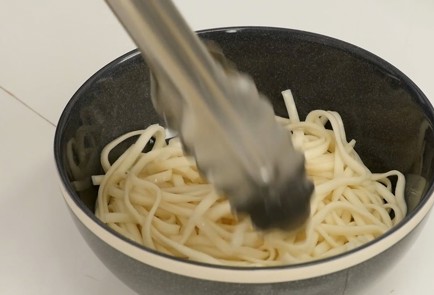 Фото шага рецепта Рамен со свиным фаршем 114525 шаг 7  