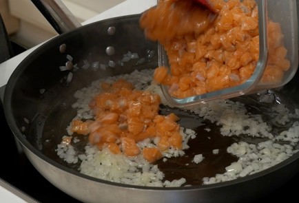 Фото шага рецепта Расстегаи 139831 шаг 5  