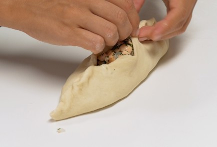 Фото шага рецепта Расстегаи 139831 шаг 8  