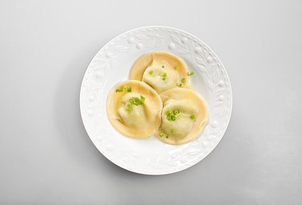 Фото шага рецепта Равиоли с цукини рукколой и сливочным сыром 31858 шаг 8