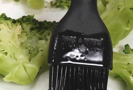 Фото шага рецепта Раздавленная брокколи в духовке 174498 шаг 7  