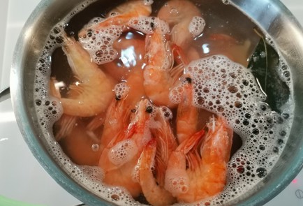 Фото шага рецепта Рецепт вкусных креветок 190246 шаг 9