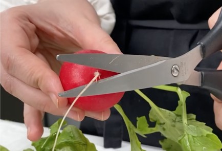 Фото шага рецепта Редиска в сливочном масле 173436 шаг 3  