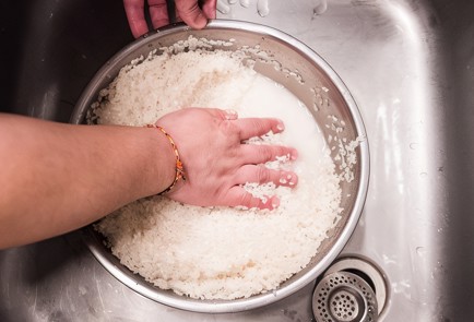 Фото шага рецепта Рис для суши 138505 шаг 1  