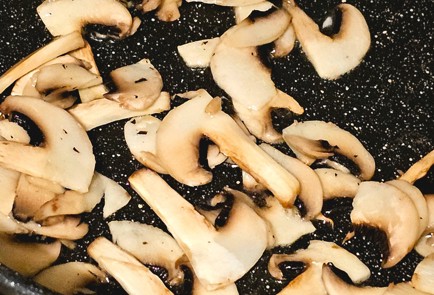 Фото шага рецепта Рис с грибами в соусе терияки 190730 шаг 7  