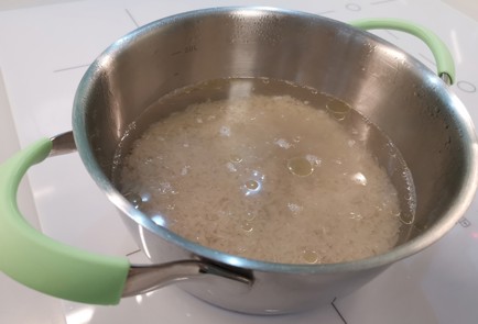 Фото шага рецепта Рис с тушеной свининой 186565 шаг 2  