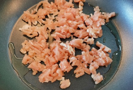 Фото шага рецепта Рис ширатаки с индейкой 187133 шаг 1