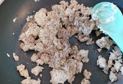 Фото шага рецепта Рис ширатаки с индейкой 187133 шаг 4