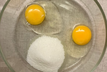 Фото шага рецепта Рисовобанановые вафли с зеленой матчей 191014 шаг 1  