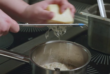 Фото шага рецепта Ризотто из перловки 152252 шаг 6  