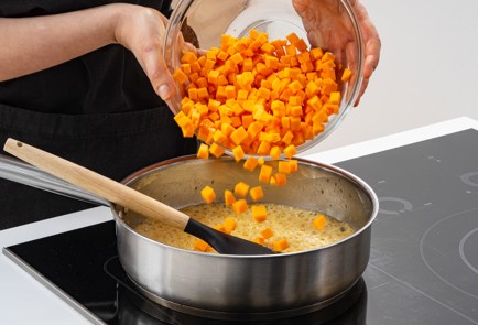 Фото шага рецепта Ризотто из пшена с тыквой и креветками 175704 шаг 6  