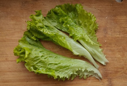 Фото шага рецепта Роллы с красной рыбой 189253 шаг 6  