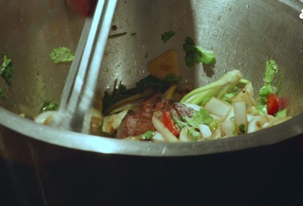 Фото шага рецепта Ростбиф на мангале 189105 шаг 11  