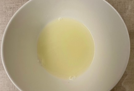 Фото шага рецепта Ростбиф с зеленым горошком и тимьяном 191171 шаг 2  