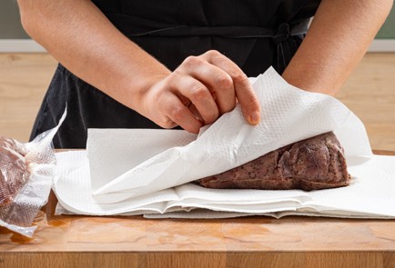 Фото шага рецепта Ростбиф из говядины сувид 187093 шаг 7  