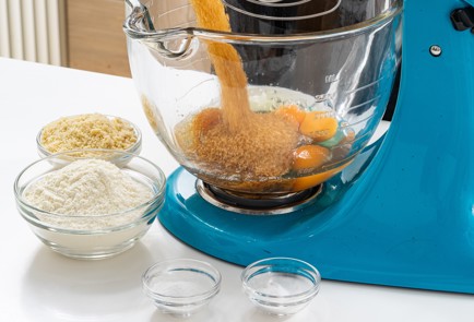 Фото шага рецепта Рождественский кекс 175425 шаг 4  