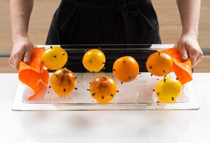 Фото шага рецепта Рождественский Пунш епископа по рецепту Джейми Оливера 151798 шаг 2  