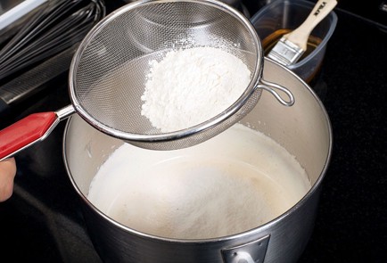 Фото шага рецепта Рождественское полено 47449 шаг 2