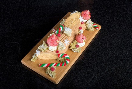 Фото шага рецепта Рождественское полено 47449 шаг 8