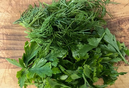 Фото шага рецепта Рубленые бифштексы с грибами и зеленью 189989 шаг 1  