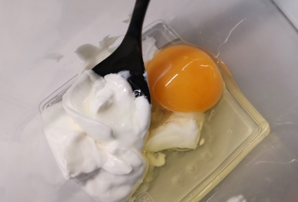 Фото шага рецепта Рубленые куриные котлеты 175538 шаг 2  