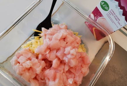 Фото шага рецепта Рубленые куриные котлеты 176014 шаг 7  