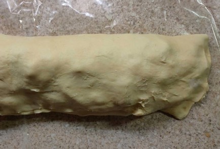 Фото шага рецепта Рулет с грушей корицей и шоколадом 191088 шаг 9  