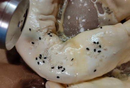 Фото шага рецепта Рулет с творогом и шпинатом 188885 шаг 14  