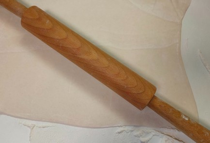 Фото шага рецепта Рулет с творогом и шпинатом 188885 шаг 8  