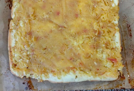 Фото шага рецепта Рулет с творожнояблочной начинкой 175090 шаг 19  