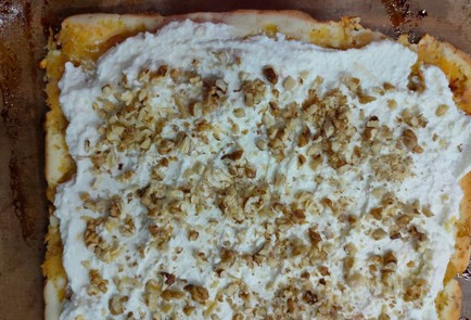 Фото шага рецепта Рулет с творожнояблочной начинкой 175090 шаг 25  