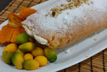 Фото шага рецепта Рулет с творожнояблочной начинкой 175090 шаг 30  