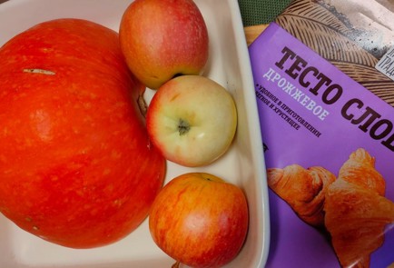 Фото шага рецепта Рулет с тыквой и яблоками 187470 шаг 1  