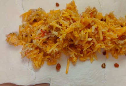 Фото шага рецепта Рулет с тыквой и яблоками 187470 шаг 11  