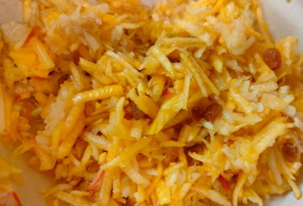 Фото шага рецепта Рулет с тыквой и яблоками 187470 шаг 9  