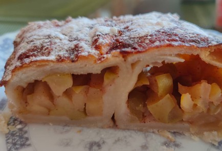 Фото шага рецепта Рулет с яблоком и корицей 188809 шаг 21  