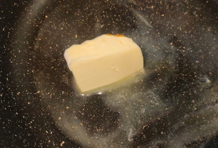 Фото шага рецепта Рулет с яблоком и корицей 188809 шаг 3  