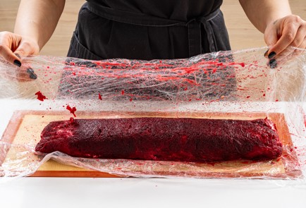 Фото шага рецепта Рулет Селедка под шубой 187798 шаг 12  