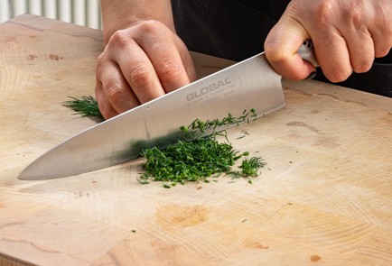 Фото шага рецепта Рулет Селедка под шубой 187798 шаг 4  