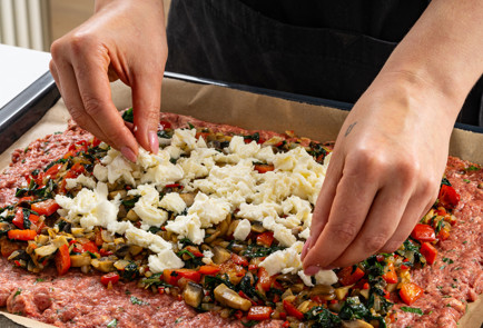 Фото шага рецепта Рулет в духовке 190676 шаг 8  