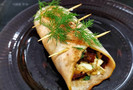 Фото шага рецепта Рулетик из ветчины с яйцом 173712 шаг 11  