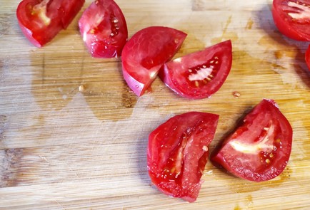 Фото шага рецепта Рулетики из баклажанов с помидорами 189177 шаг 6  