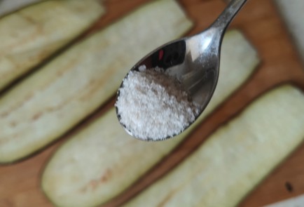 Фото шага рецепта Рулетики из баклажанов в духовке 189898 шаг 2  