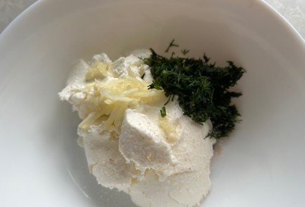 Фото шага рецепта Рулетики из пекинской капусты 174264 шаг 11  