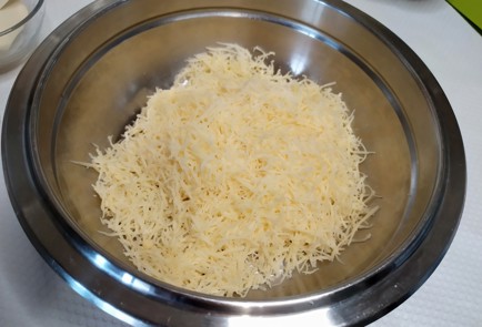 Фото шага рецепта Рулетики из ветчины 189199 шаг 2  