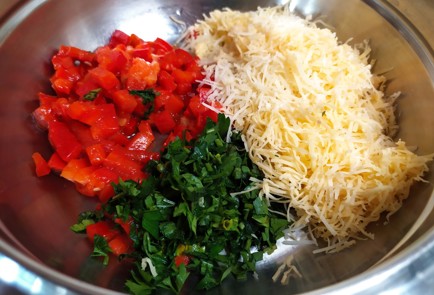 Фото шага рецепта Рулетики из ветчины 189199 шаг 6  